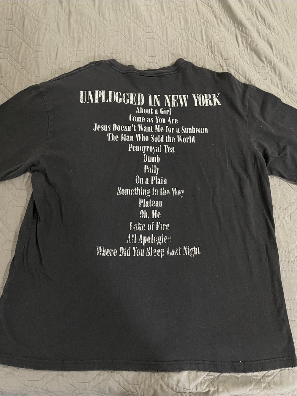 NIRVANA Unplugged Graphic Concert shirt - Picture 8 of 8